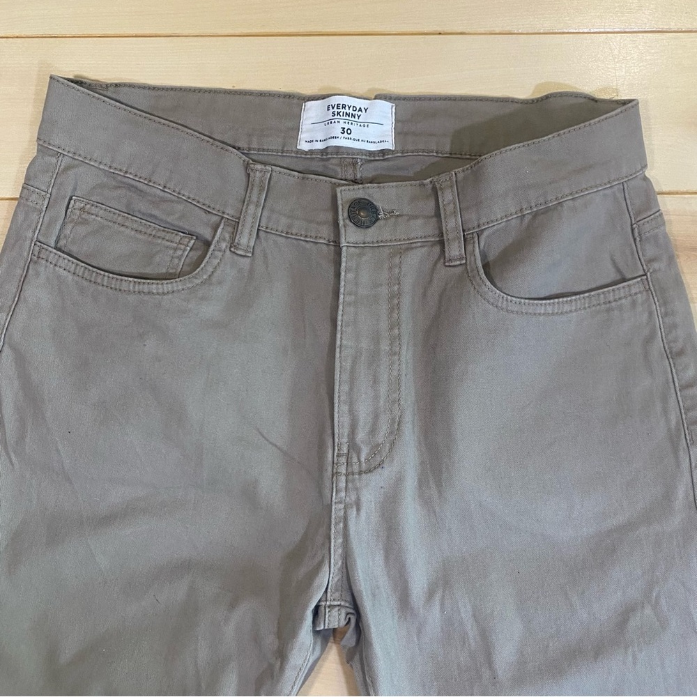 Urban Heritage men’s pants, mid-rise, W30